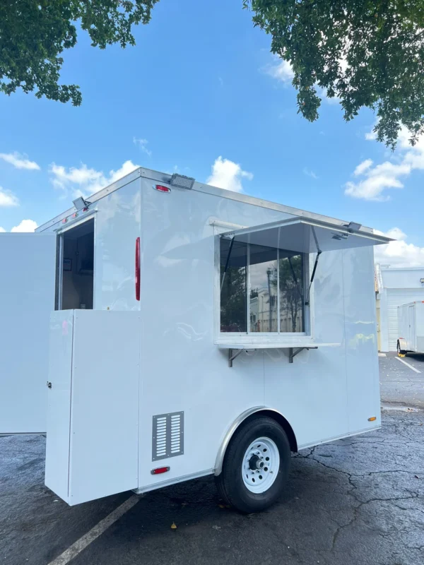 TRAILER 10′ READY TO GO!