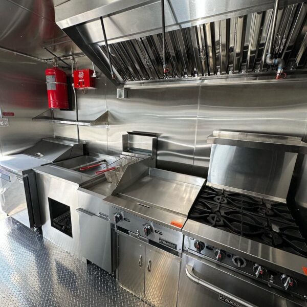 Custom 14′ Food Trailer - Image 10