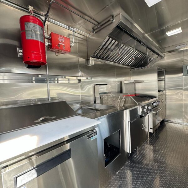Custom 14′ Food Trailer - Image 6