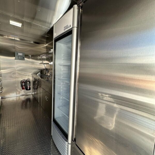 Custom 14′ Food Trailer - Image 5