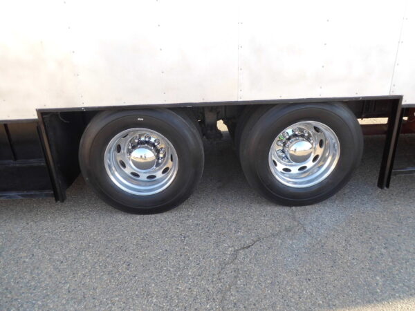 1990 Custom Built Peterbilt Cabover - Image 8