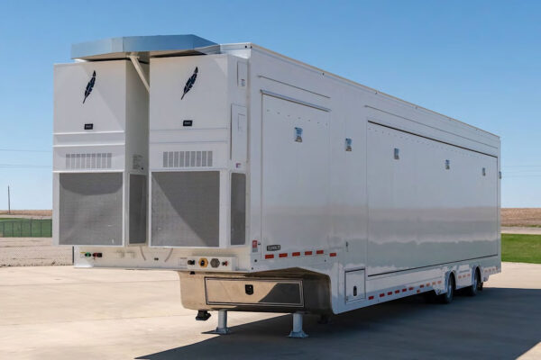 FEATHERLITE 53’ MOBILE - Image 11